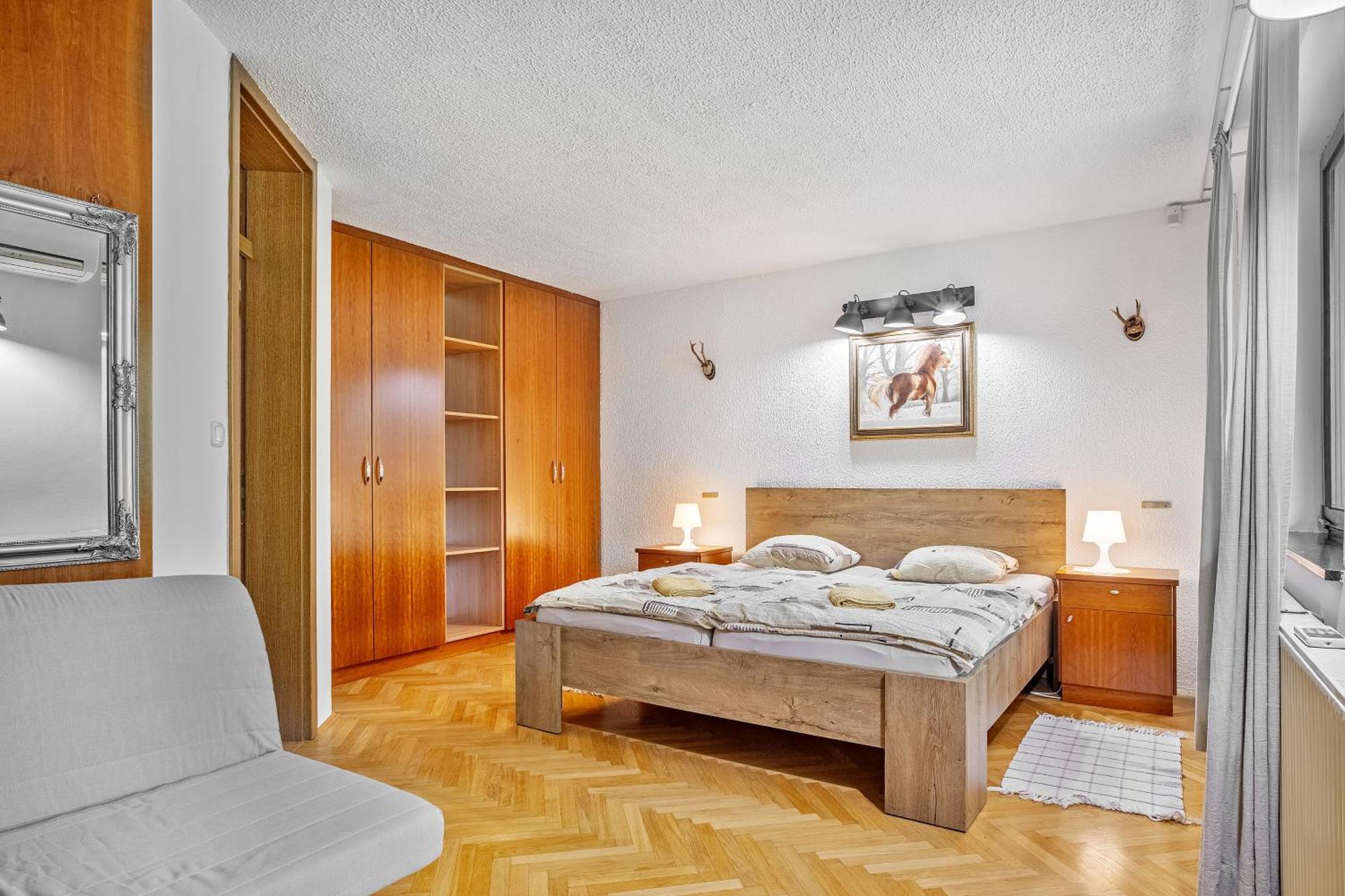 Resort Pod Orehi - Bled - Apartma & Glamping & Savna מראה חיצוני תמונה