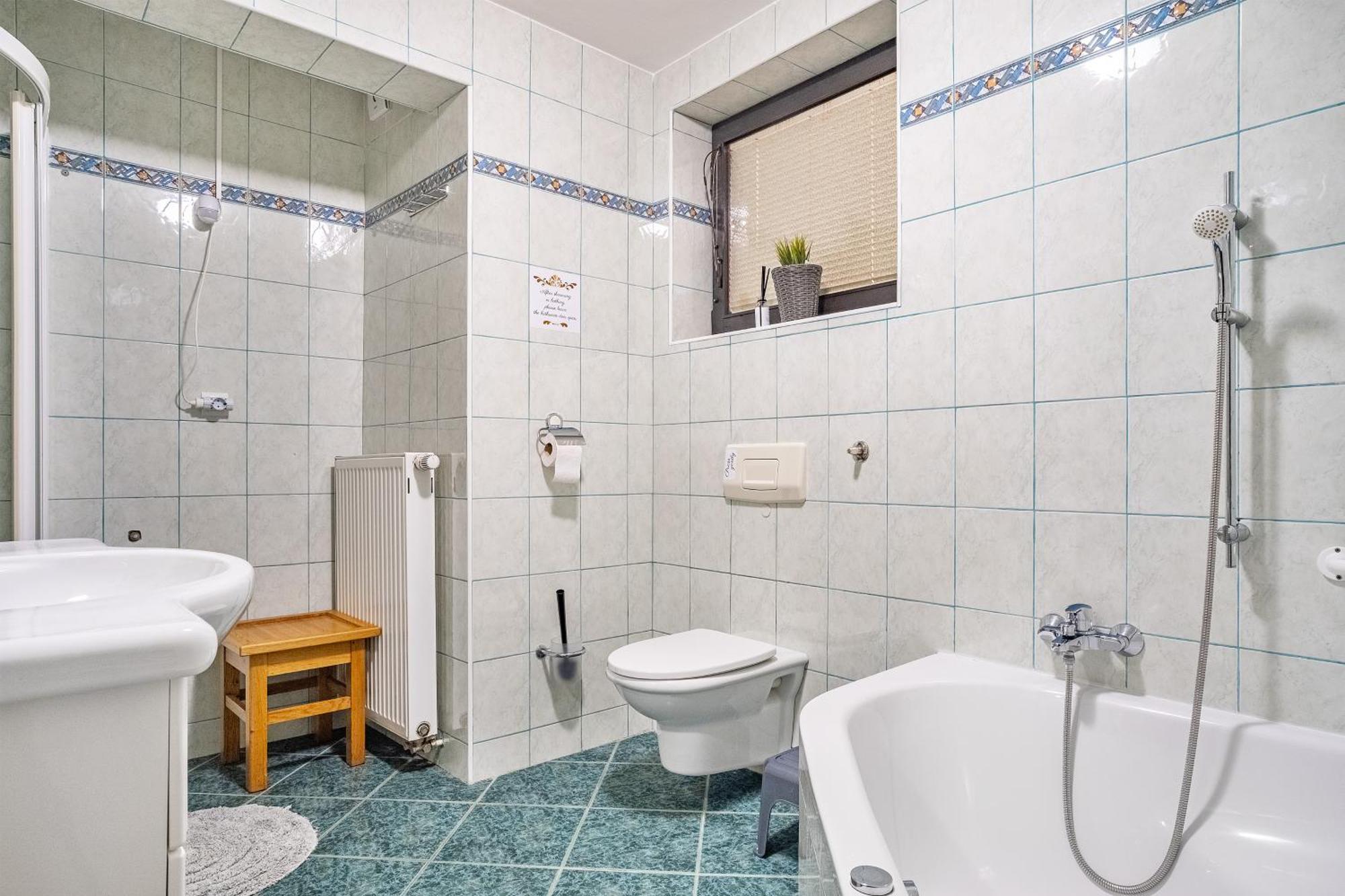 Resort Pod Orehi - Bled - Apartma & Glamping & Savna מראה חיצוני תמונה